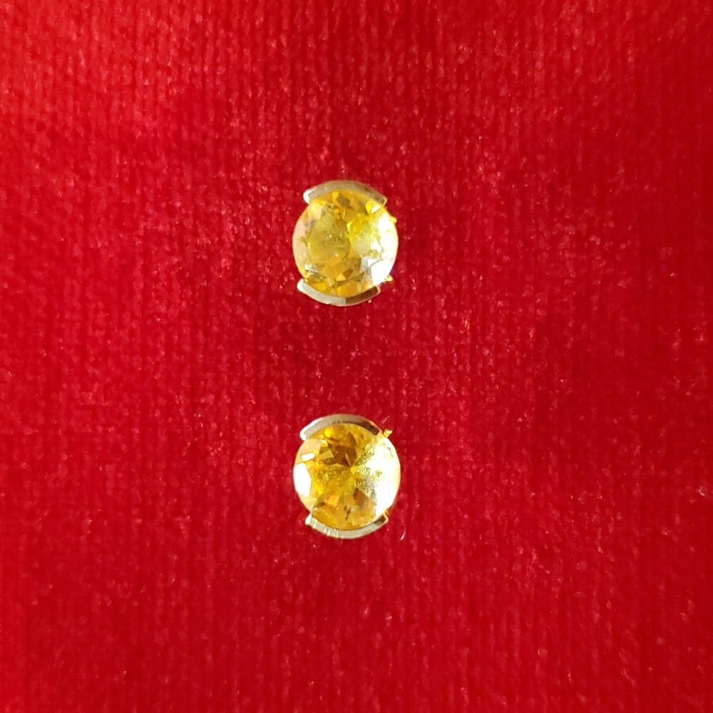 Citrine 2ctw 14K Yellow Gold Stud Earrings